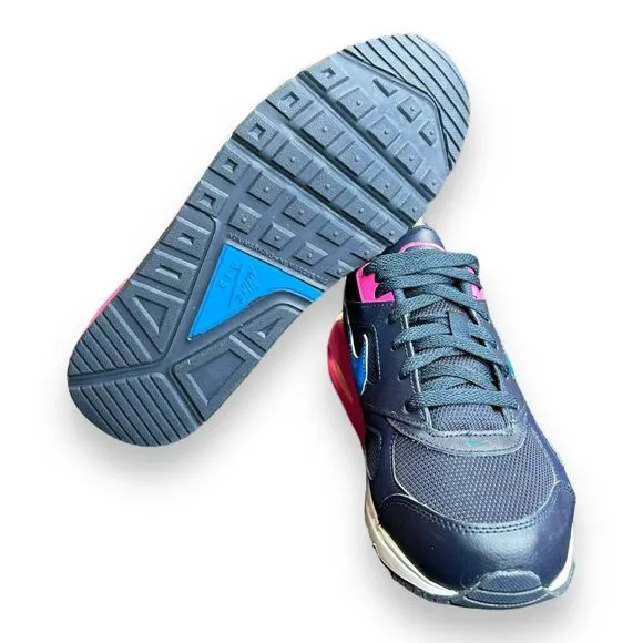 New Nike Air Max IVO (GS) Obsidian/Pink Size 7Y/8.5 Women‎