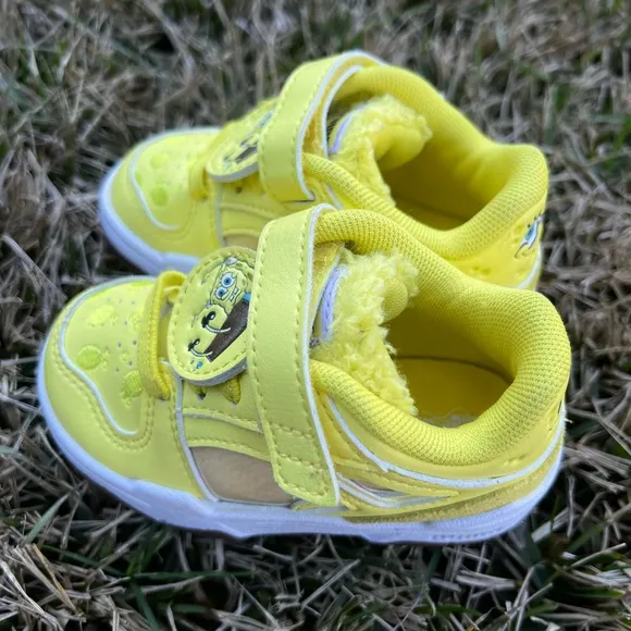 NEW Puma Slipstream Spongebob Yellow size 5c Toddler shoes