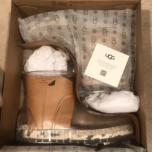 new UGG Clear Rain Boots removablesheepskin insole Branded Platform Drizlita