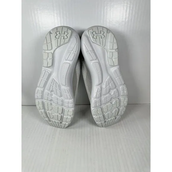 NEW Under Armour Womens Surge 3 Running Shoes Halo Gray 3024894-112