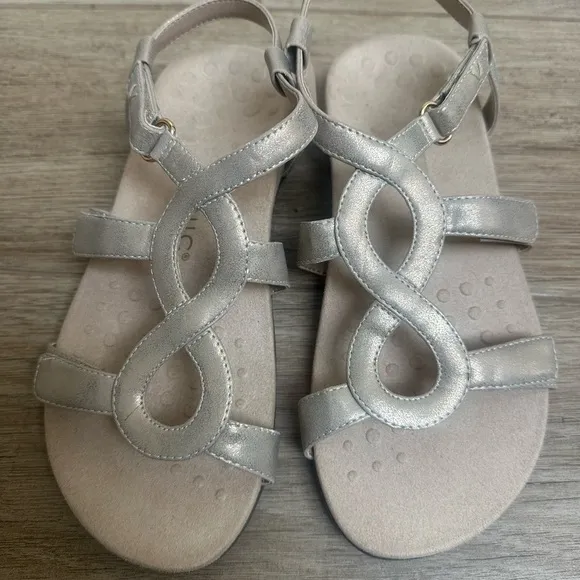 NEW Vionic Jodie Gold Sandals Shoes