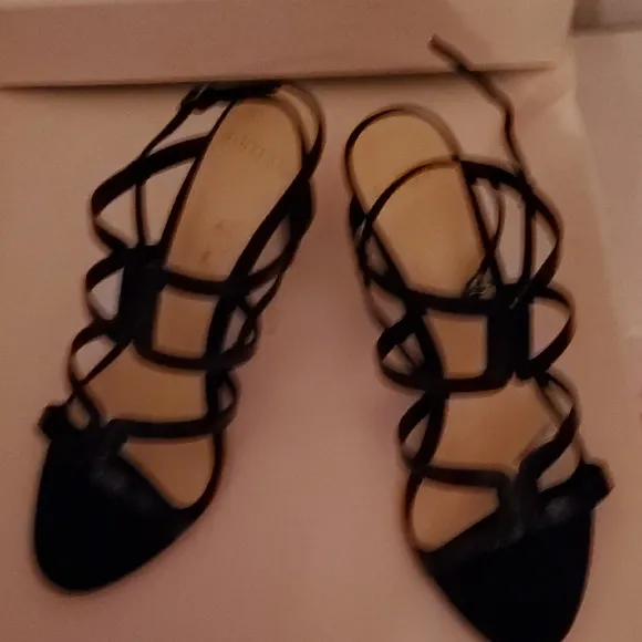 Nib $725 Elegant Black Strappy Heels