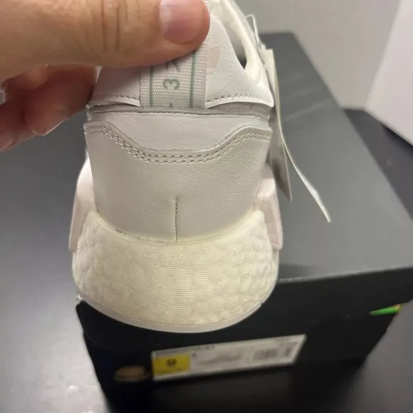 NIB Adidas Rising Star x R1 G28939 Running Shoes