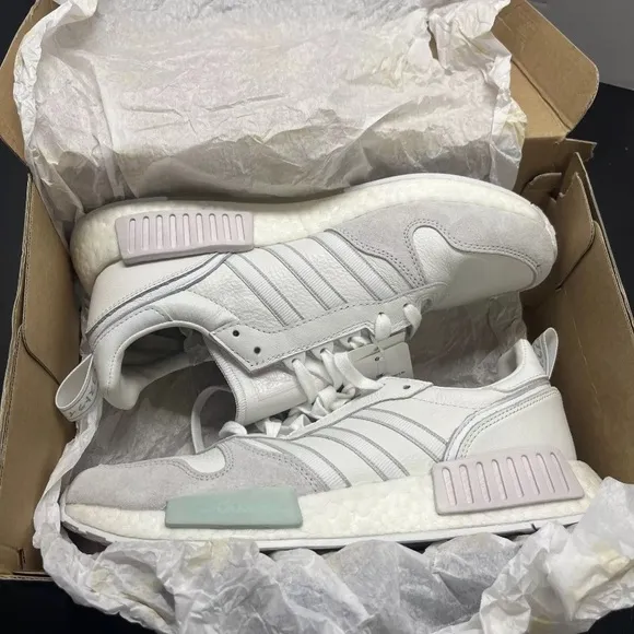 NIB Adidas Rising Star x R1 G28939 Running Shoes