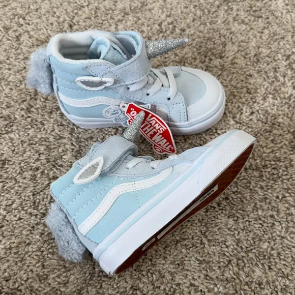 NIB NWT Vans toddler girl Baby blue Unicorn velcro SK8-HI shoes size 5