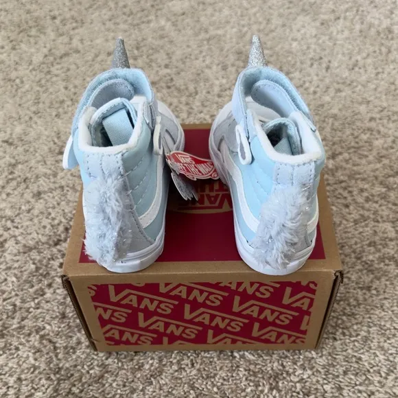 NIB NWT Vans toddler girl Baby blue Unicorn velcro SK8-HI shoes size 5