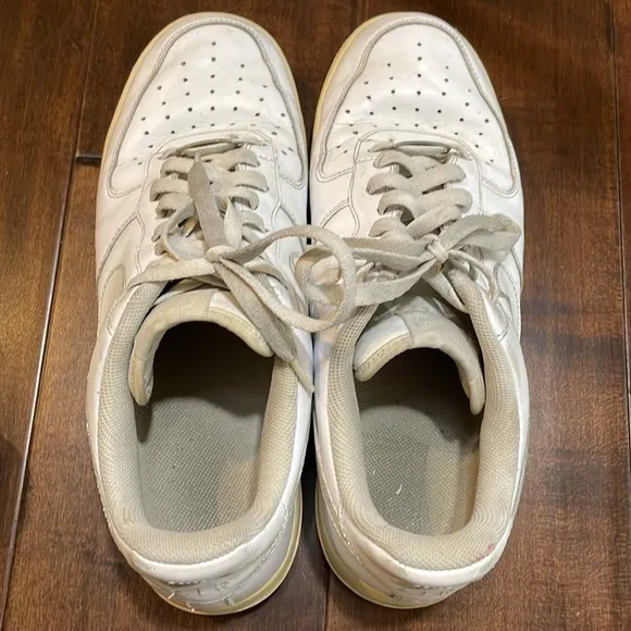 Nike Air Force 1 AF1 82 White Low Top Sneakers Mens Athletic Shoes Sz 10.5