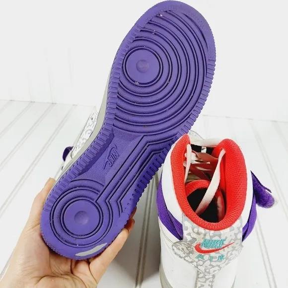 Nike Air Force 1 High White/White-Wolf Grey-Purple Venom Athletic Shoes H10
