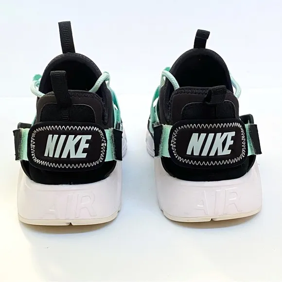 NIKE Air Huarache City low igloo green black white removable Velcro heel shoe