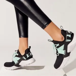 NIKE Air Huarache City low igloo green black white removable Velcro heel shoe