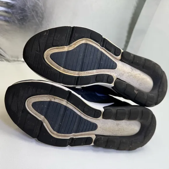Nike Air Max 270 Navy blue Youth size 6Y running shoes sports Nike sneakers shoe