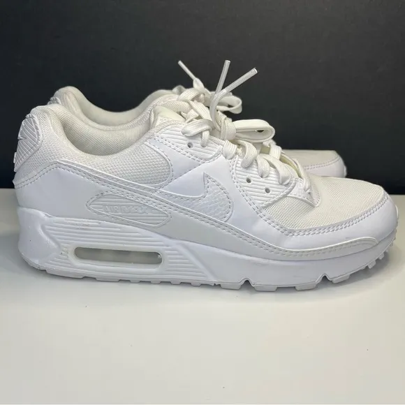 Nike Air Max 90 Shoes Casual White DH8010-100 Woman's Size 7.5
