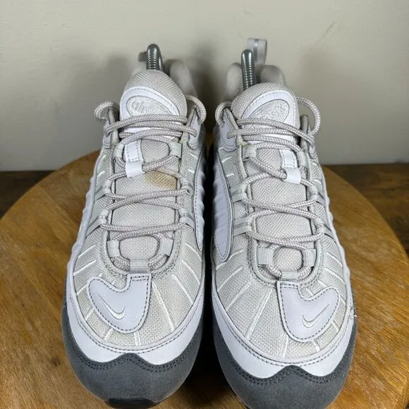 Nike Air Max 98 Vast Grey‎ Running Mens Size 8 Sneakers Shoes 640744-111