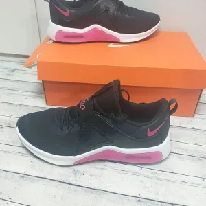 Nike Air Max Bella TR 5 Running Shoes Women's SZ 11 Black Rush Pink DD9285-061.