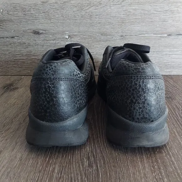 Nike Air Safari QS A03295-002 Running Shoes Size 10.5