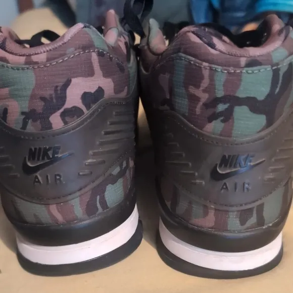NIKE AIR TRAINER 3 CAMO MEN'S SZ 13 EXCELLENT CONDITION w STRAPS 705726-300