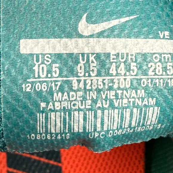 Nike Air Zoom Pegasus 35 'Geode Teal' athletic sneaker shoes men’s size 10.5