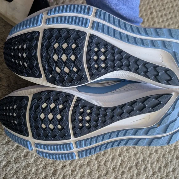 Nike Air Zoom Pegasus40 North Carolina Men's Running Shoes Blue White Size 11.5