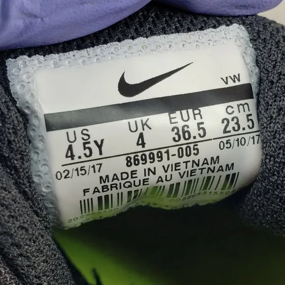 Nike Airmax Infuriate Size 4.5Y 869991-005, Black, Grey, White, Good Condition