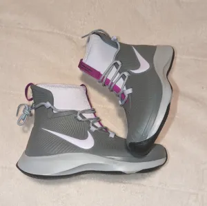 Nike Binzie Waterproof Rain Boots Sneakers Youth Size 4Y Grey Violet