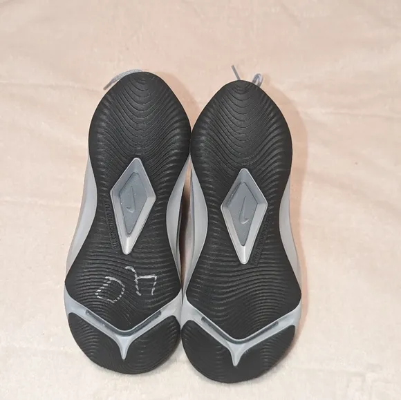 Nike Binzie Waterproof Rain Boots Sneakers Youth Size 4Y Grey Violet