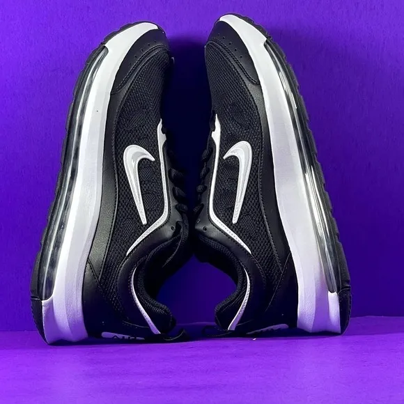 Nike Black/White Air Max AP Women's Running Sneakers CU4870-001 Size 11 -NEW
