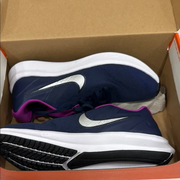 Nike Blue and Purple Running Shoes