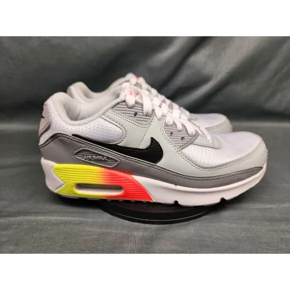Nike Boys Air Max 90 (GS) Sneakers Gradient Cassette Edition Size 5 NEW IN BOX