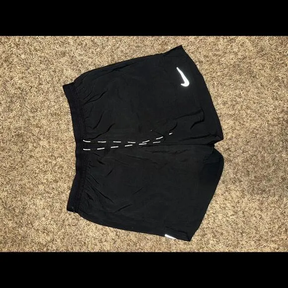 Nike Challenger 6” Running Shorts