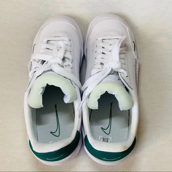 Nike Drop-Type Premium Casual Shoes Aura Size 5.5Y
