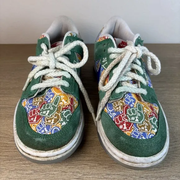 Nike Dunk Low Foam Finger Youth Sneakers Size 4.5Y Green White Shoes DZ5299-300