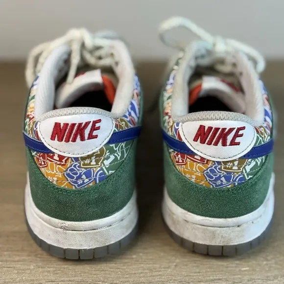 Nike Dunk Low Foam Finger Youth Sneakers Size 4.5Y Green White Shoes DZ5299-300