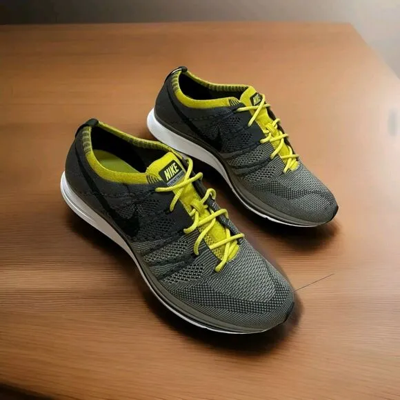 Nike Flyknit Trainer 2018 Cargo Khaki Running Shoes Size 10
