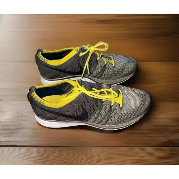 Nike Flyknit Trainer 2018 Cargo Khaki Running Shoes Size 10