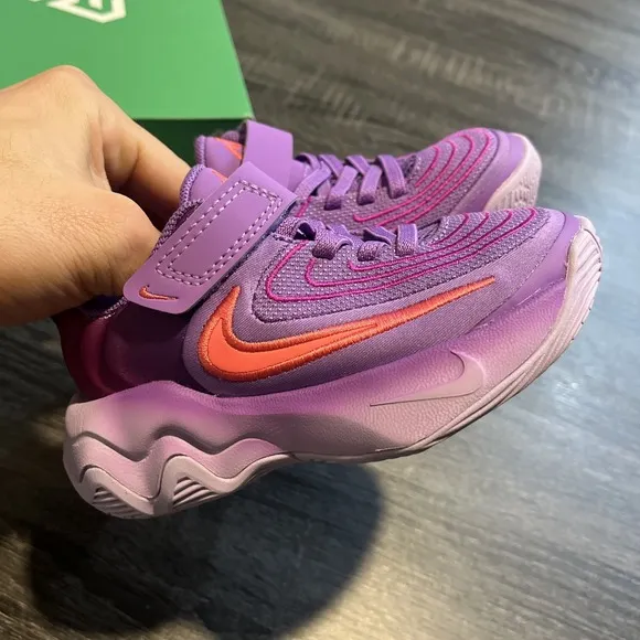 Nike Giannis Immortality 4 - Black Raspberry - Size 9c Kids