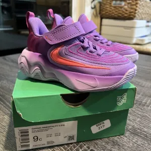 Nike Giannis Immortality 4 - Black Raspberry - Size 9c Kids
