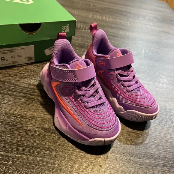 Nike Giannis Immortality 4 - Black Raspberry - Size 9c Kids