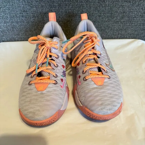 Nike Giannis Immortality Force Field Super Smoothie Fruit Shoes Sz 3.5Y Sneakers