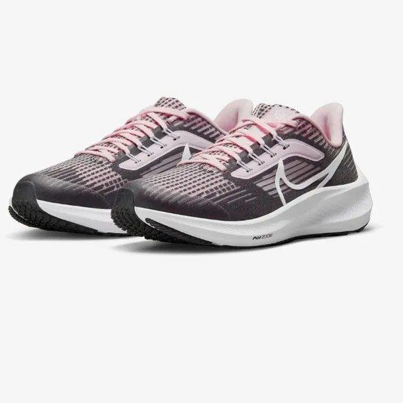 Nike - Kids' Air Zoom Pegasus 39 Sneakers
