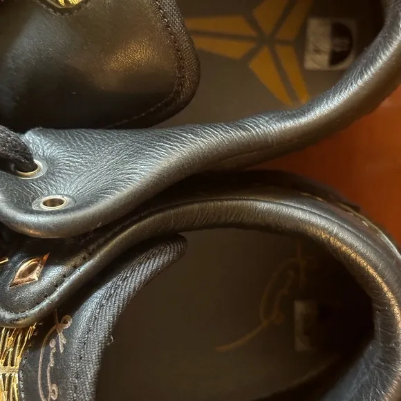 Nike Kobe X Mid Ext Black Mamba Sneakers