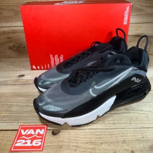 Nike Men’s Air Max 2090 Black White Running Shoes: CW7306 001: