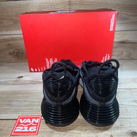 Nike Men’s Air Max 2090 Black White Running Shoes: CW7306 001: