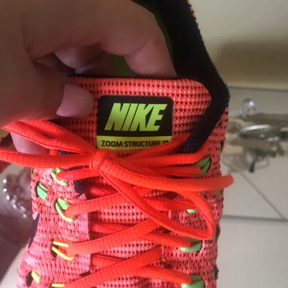 Nike Men's Air Zoom Structure 19 Running Shoes-Crimson/Volt/Black