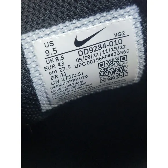 Nike Mens Running Shoes Size 9.5 Flex Experience Run 11 Next Nature Black