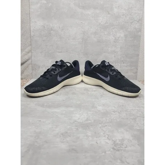 Nike Mens Running Shoes Size 9.5 Flex Experience Run 11 Next Nature Black
