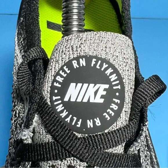 Nike Mens FR Flyknit 2018 Running Shoes in Oreo