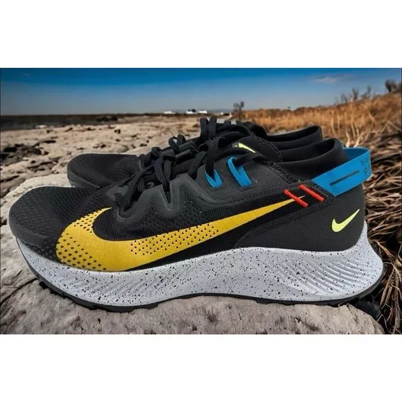 Nike Pegasus Trail 2 Black Sulfur Running Hike Shoes CK4305 Mens Size 9.5 NEW