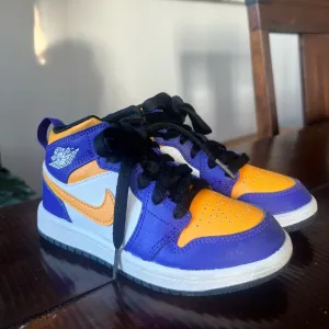 Nike Purple and Gold Sneakers