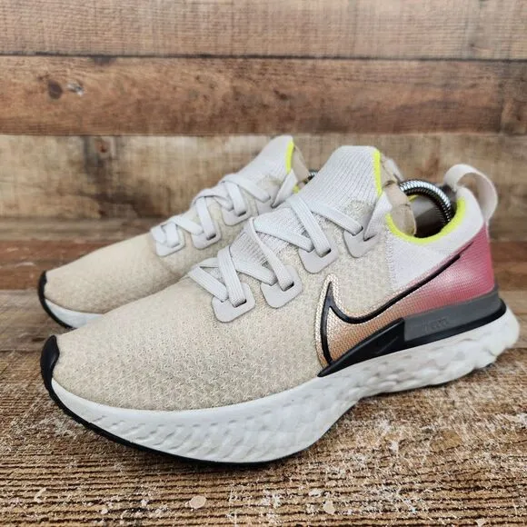 Nike React Infinity Run Men Sz 8 Platinum Tint Pink Blast Flyknit Running Shoes