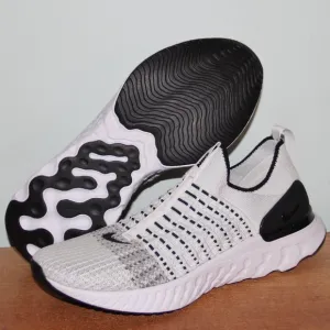 Nike React Phantom Run Flyknit 2 Oreo Shoes Mens 9.5 10.5 White Black